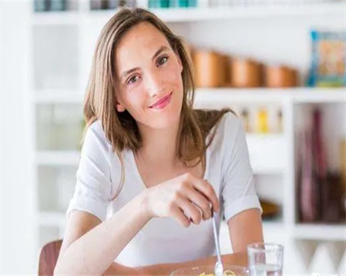 带状疱疹通常是怎么引起的，带状疱疹的3个出现原因浅析